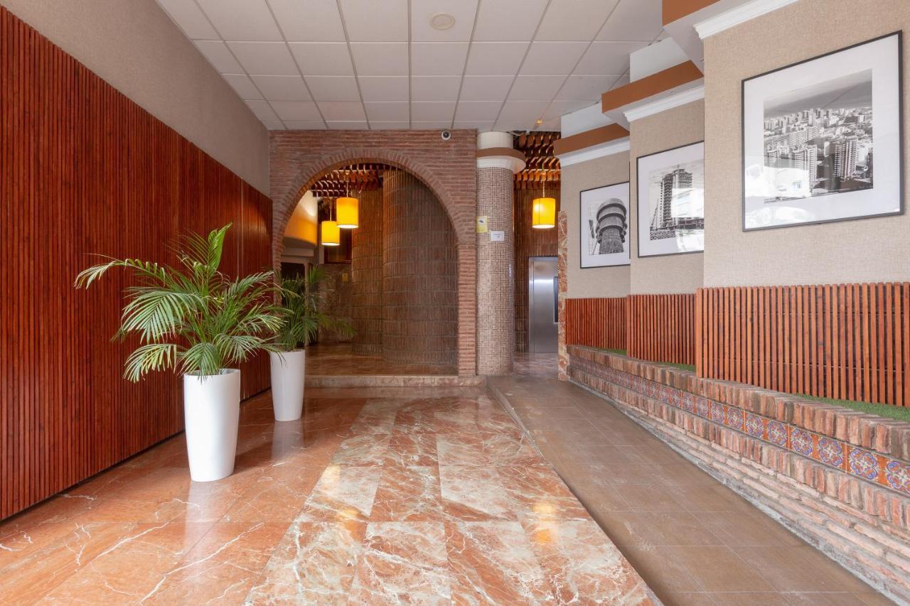 Apt Playa Y Montana Apartment Torremolinos Exterior foto
